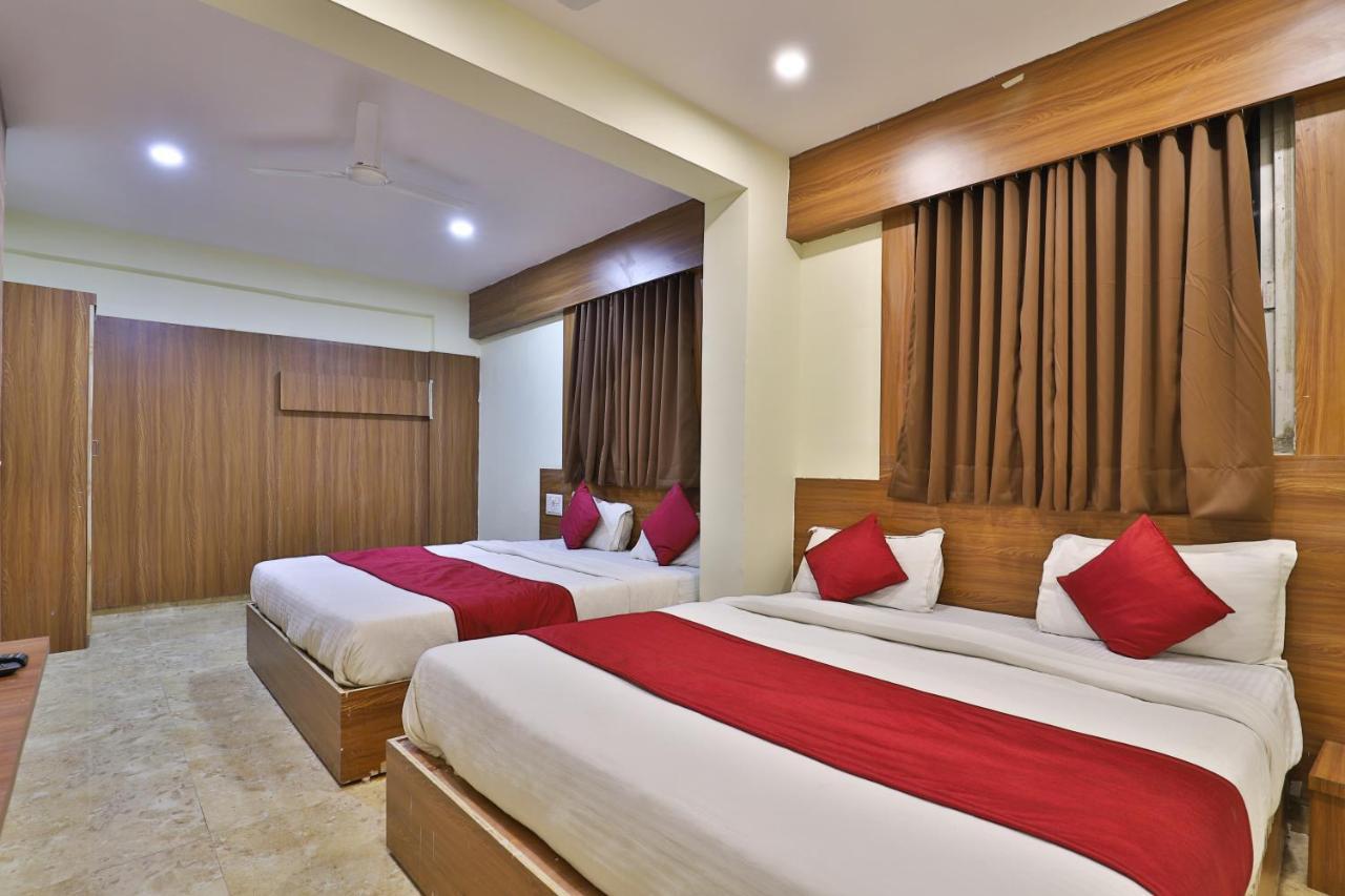 Hotel Park Land Ahmedabad Exterior photo
